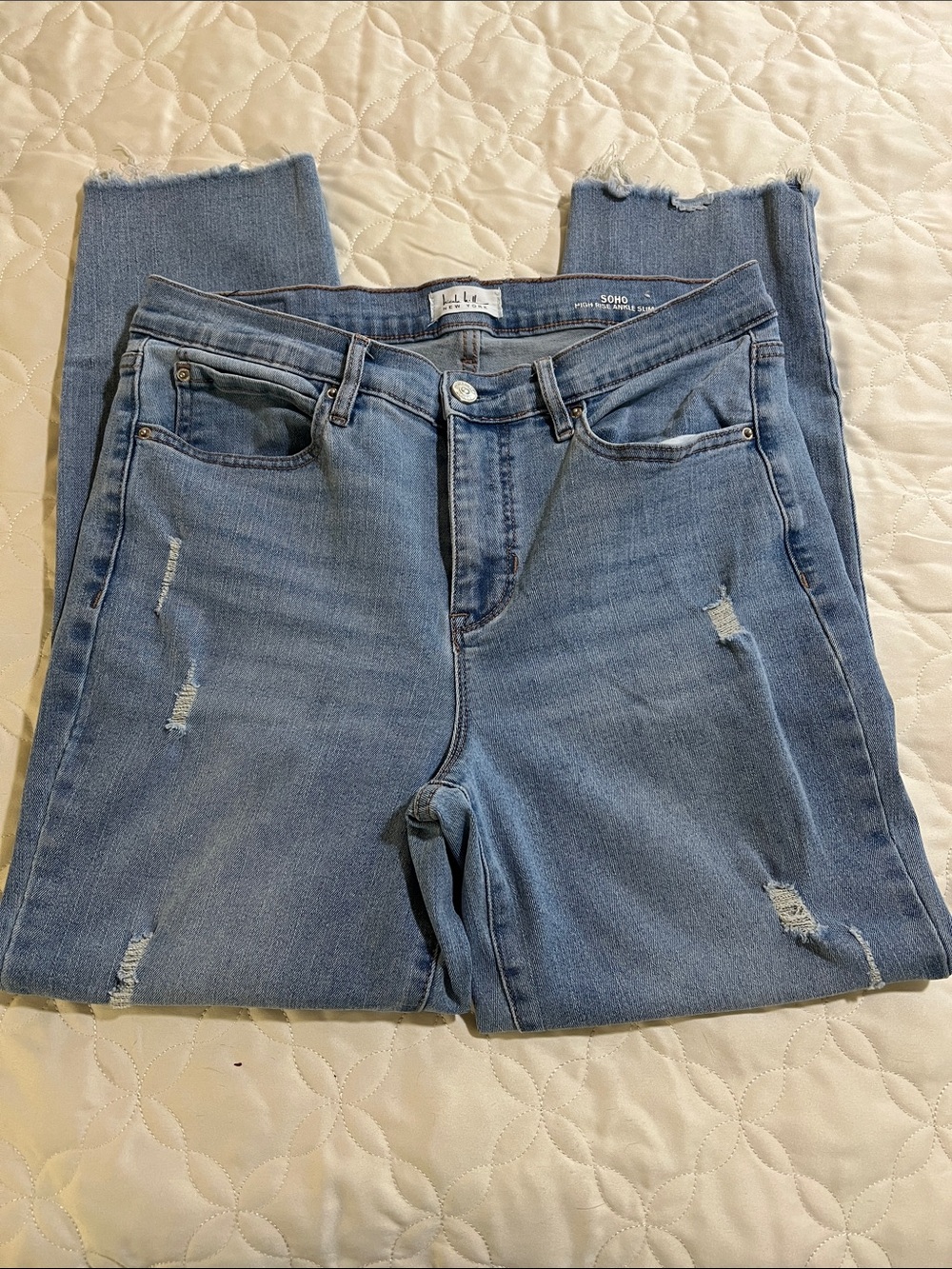 Soho High-Rise Ankle Slim Light Wash Distressed Women's Jeans